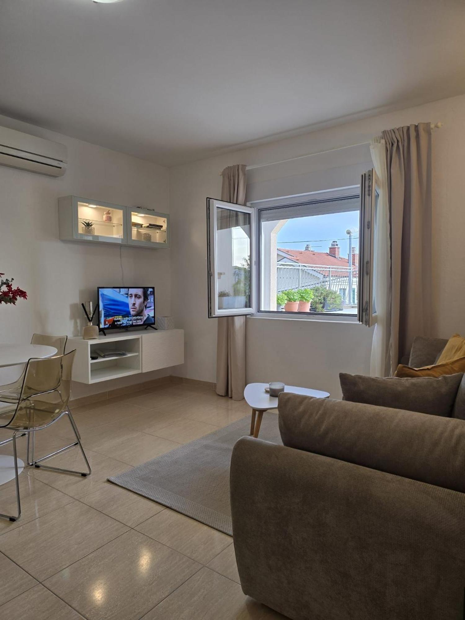 Apartmani Pavlinovic Makarska Exterior foto
